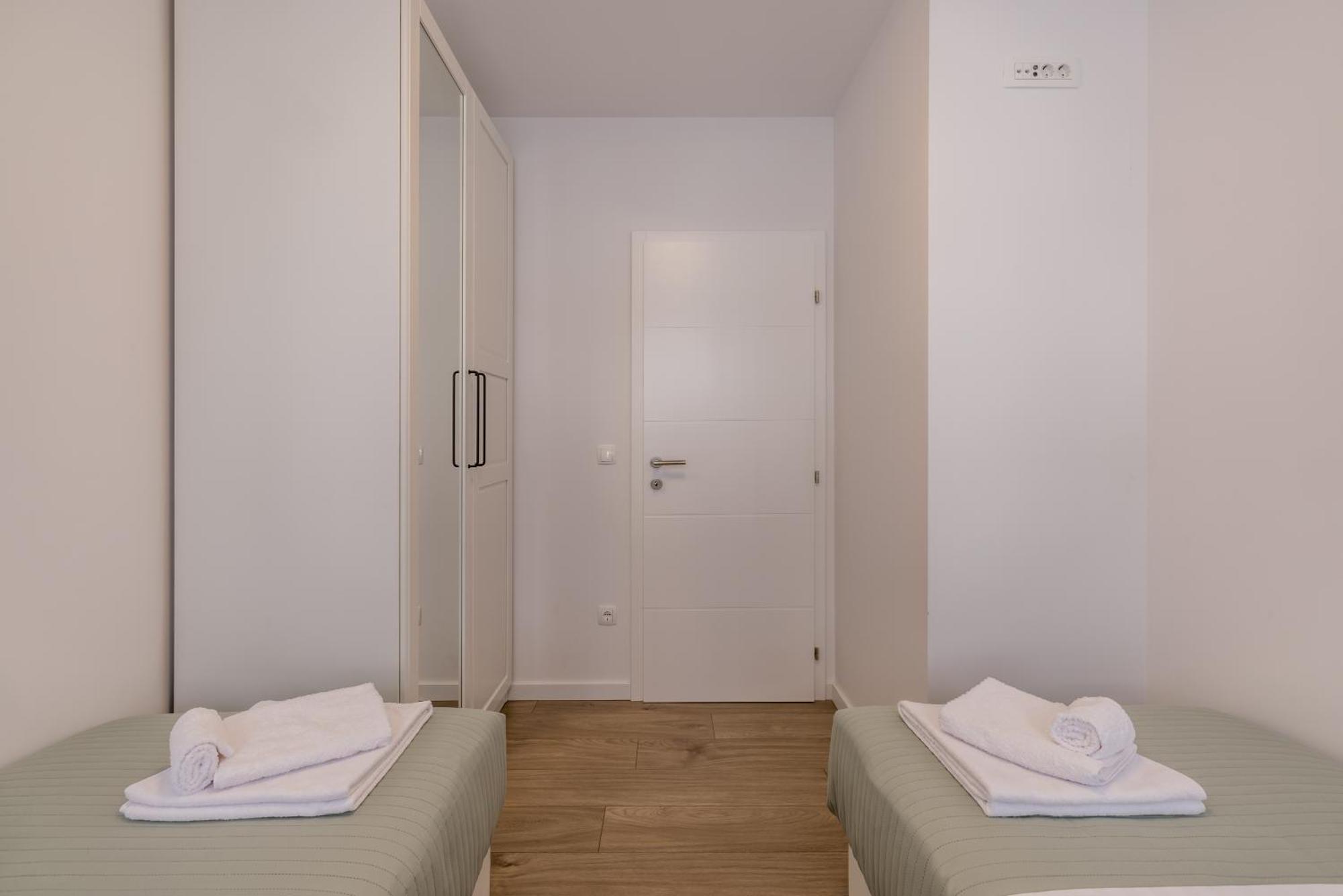 Adriatic Nest, Cozy And Modern Two Bedroom Apartment Kaštela Екстериор снимка