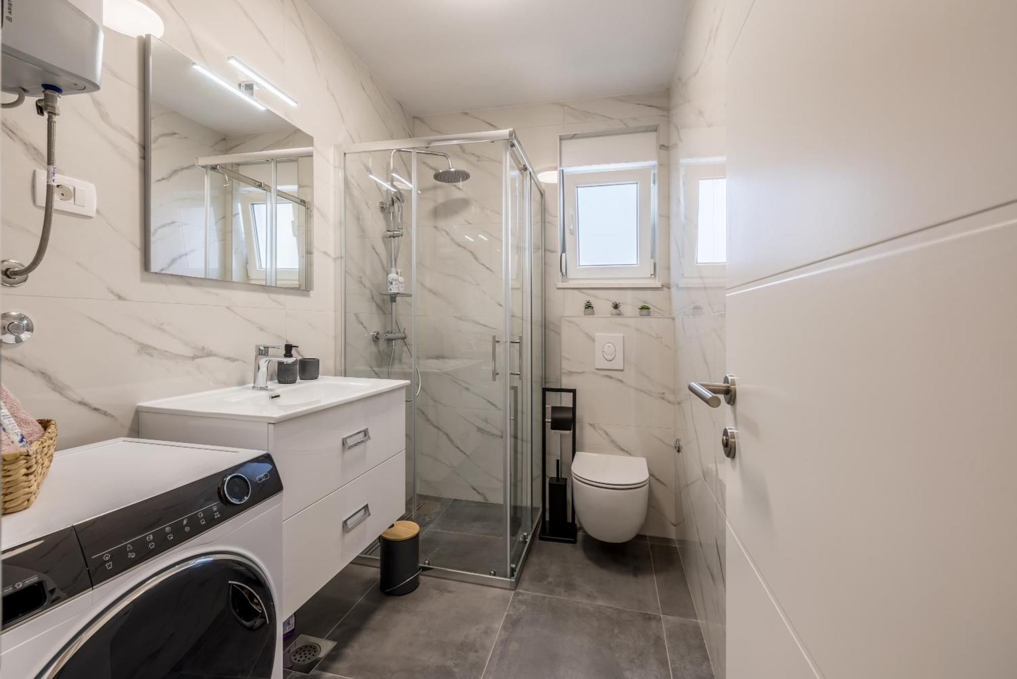 Adriatic Nest, Cozy And Modern Two Bedroom Apartment Kaštela Екстериор снимка